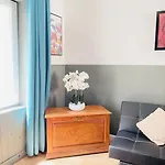 Chez-yu Apartment *